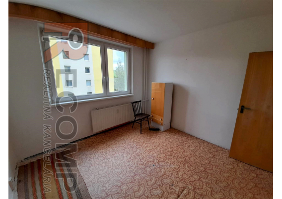 Obrázok pre Na prenájom 3-izbový byt s balkónom a pivnicou v Kežmarku