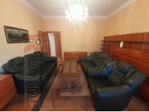 Obrázok pre EXKLUZÍVNE - Na predaj 3-izbový rodinný dom s garážou v centre mesta Poprad
