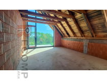 Obrázok pre Rozostavaný rodinný dom 293 m2 s veľkým pozemkom a výhľadom na Vysoké Tatry – Batizovce