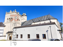 Obrázok pre Priestranný 2-izbový byt s veľkým balkónom v historickom centre Kežmarku